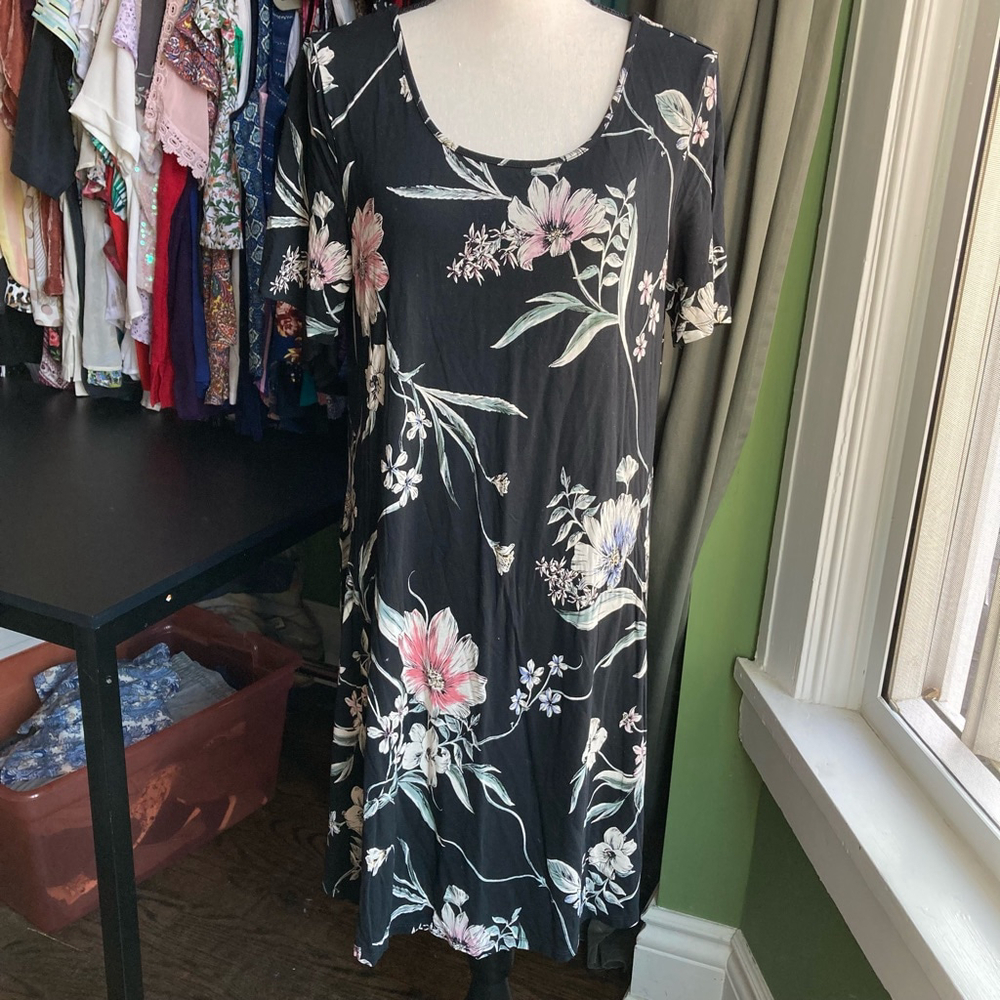 Reitmans Black Floral Midi Dress with Pink and Cream Blooms